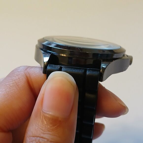 Women's Black Quartz Minimalist Casual Unique Dial Fashion Wrist Watch - Picture 16 of 16